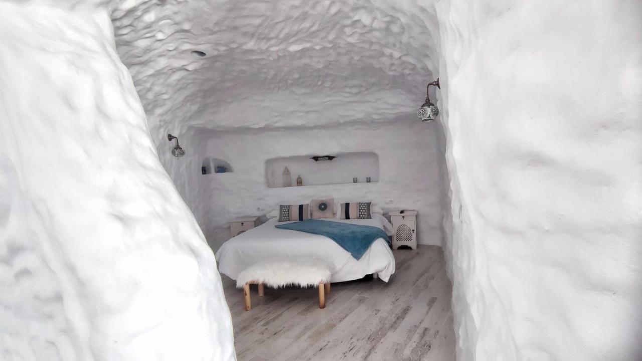 Гостевой дом Complejo Cuevas Otto Баса Экстерьер фото